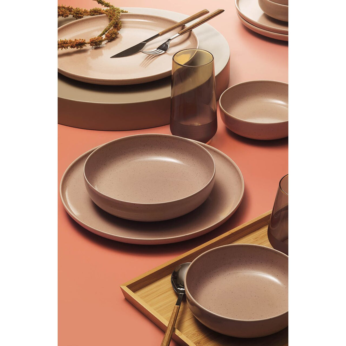 Modern Colore Matte étkészlet, 24 darabos, 6 személyes, porcelán, matt rózsaszín, Kutahya Porselen