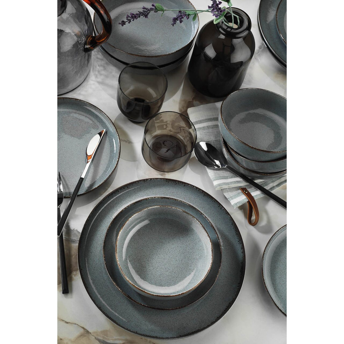 Kutahya Porselen Moderna Dotti étkészlet, 24 részes, 6 személyes, porcelán, kék
