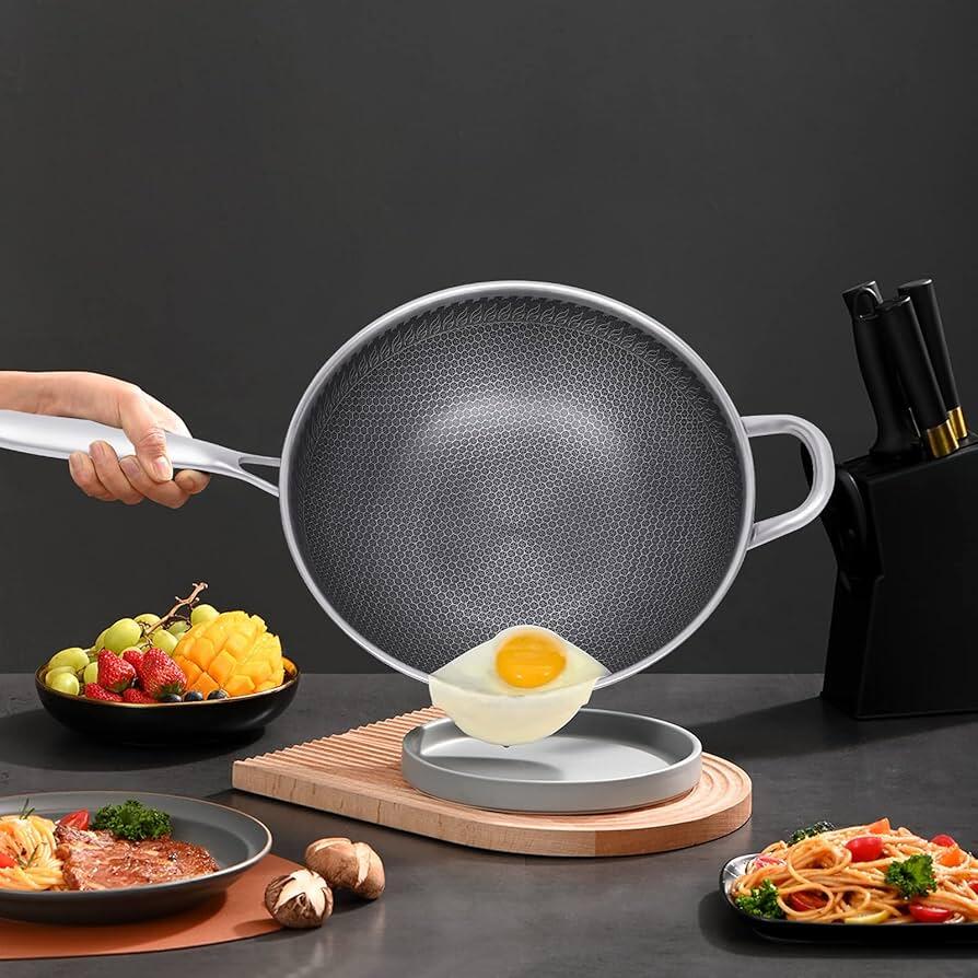 Hausberg HB-H LUX 848 wok serpenyő, 34 cm, rozsdamentes acél, indukciós, tapadásmentes, méhsejt mintás belső