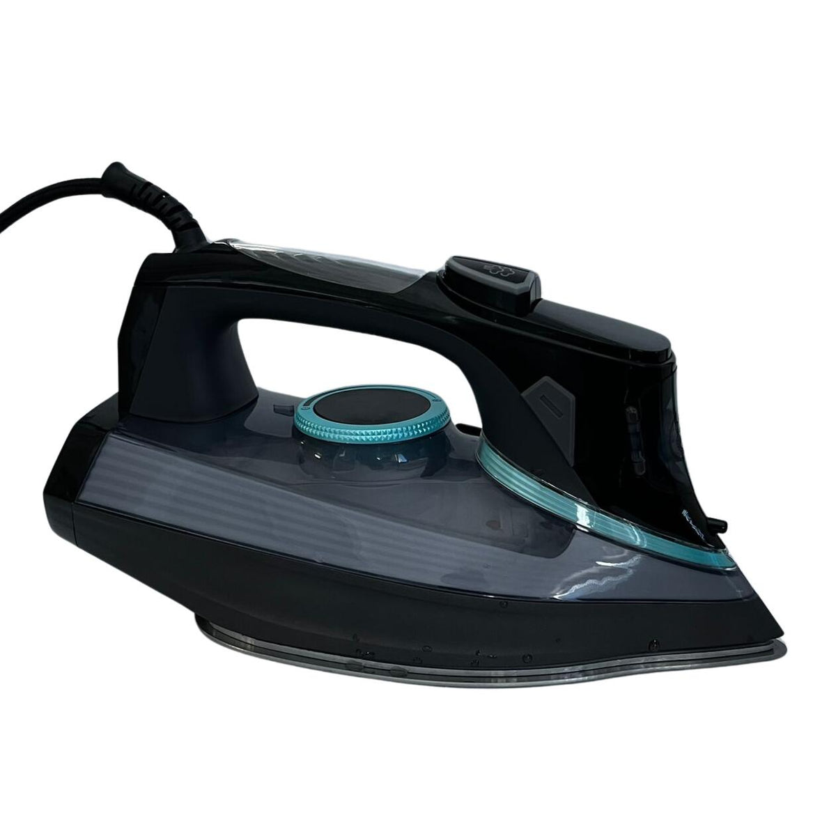 HAUSBERG HB-7825NG LED kijelzős gőzölős vasaló, titán talp, 3000 W, 11 hőmérsékletfokozat, 350 ml