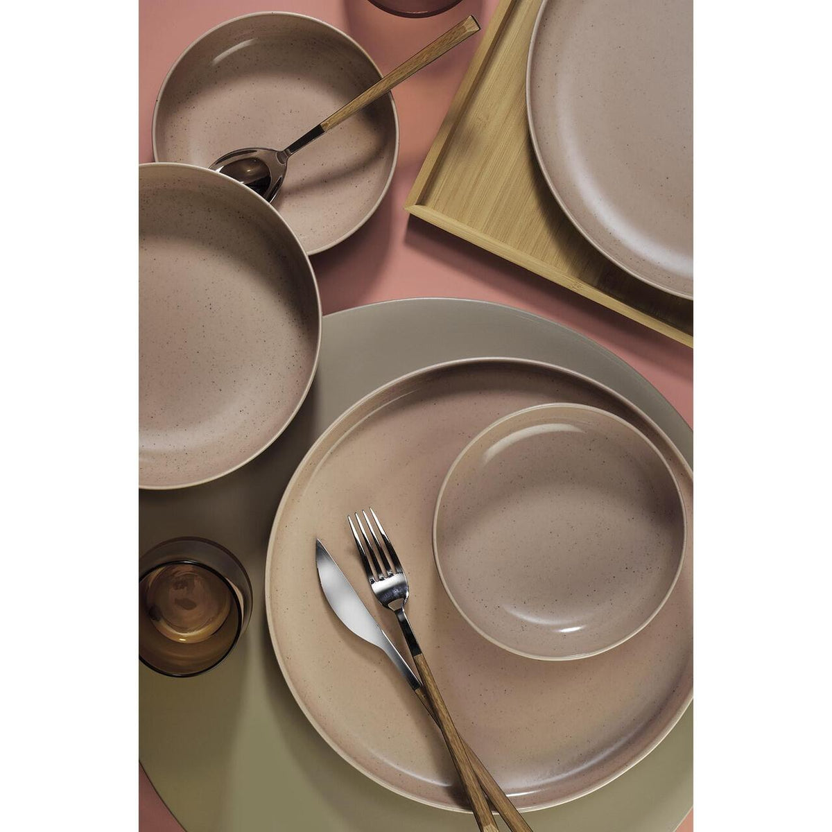 Kutahya Porselen Moderna matt 18 részes étkészlet 6 személyre, rózsaszín porcelán