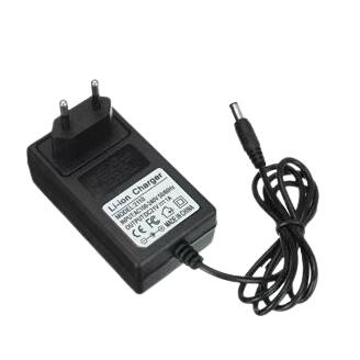 Akkus magasnyomású mosó TATTA TT-ASP06 15 bar 21V 180W 1200mAh 4L/perc